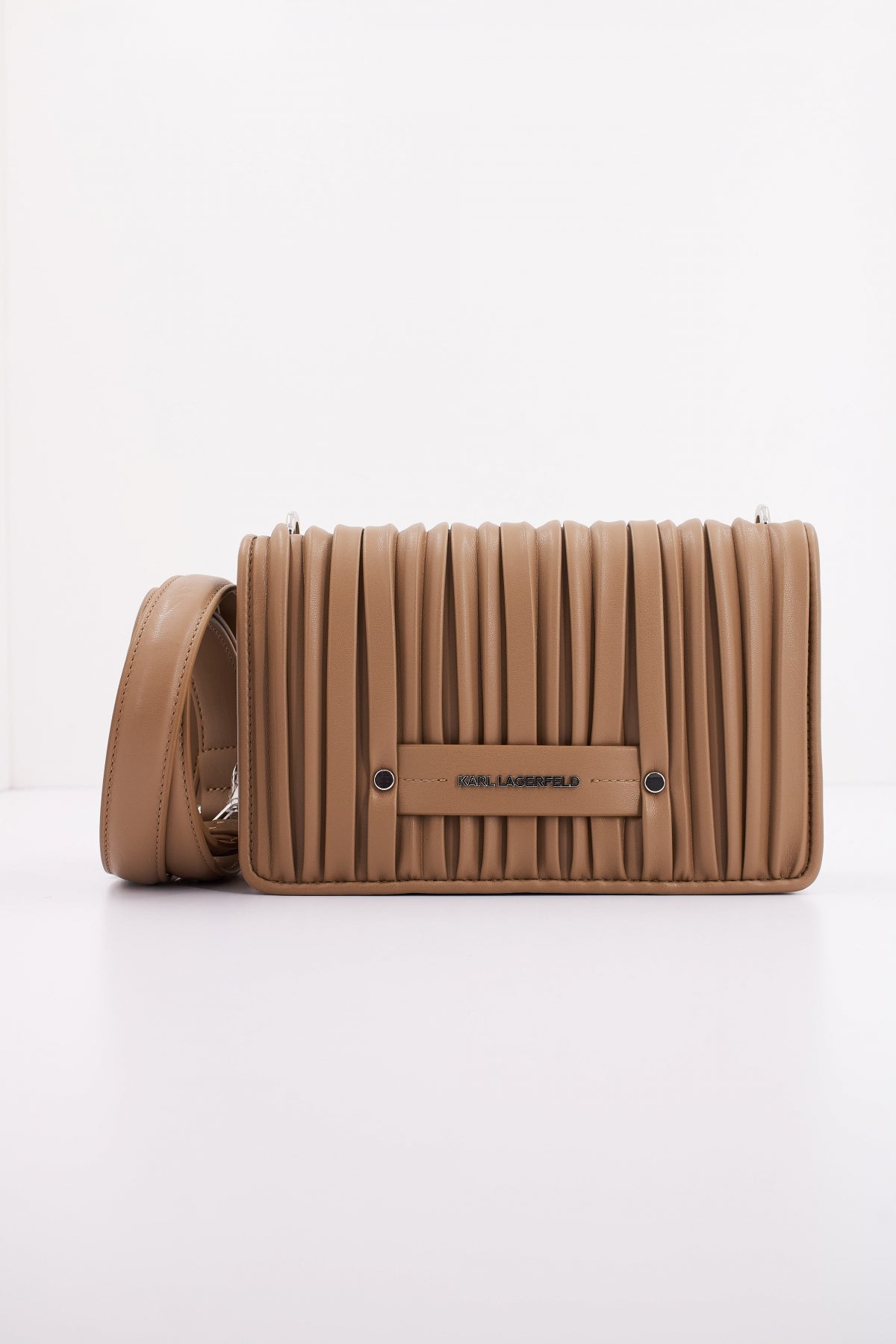 KARL LAGERFELD K/KUSHION SM FLAP CB en color MARRON  (1)