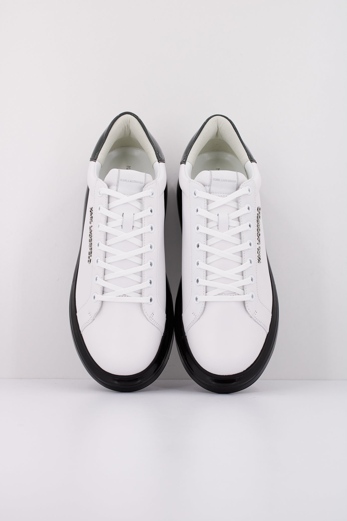 KARL LAGERFELD KAPRI KUSHION LO LACE LTHR en color BLANCO  (3)