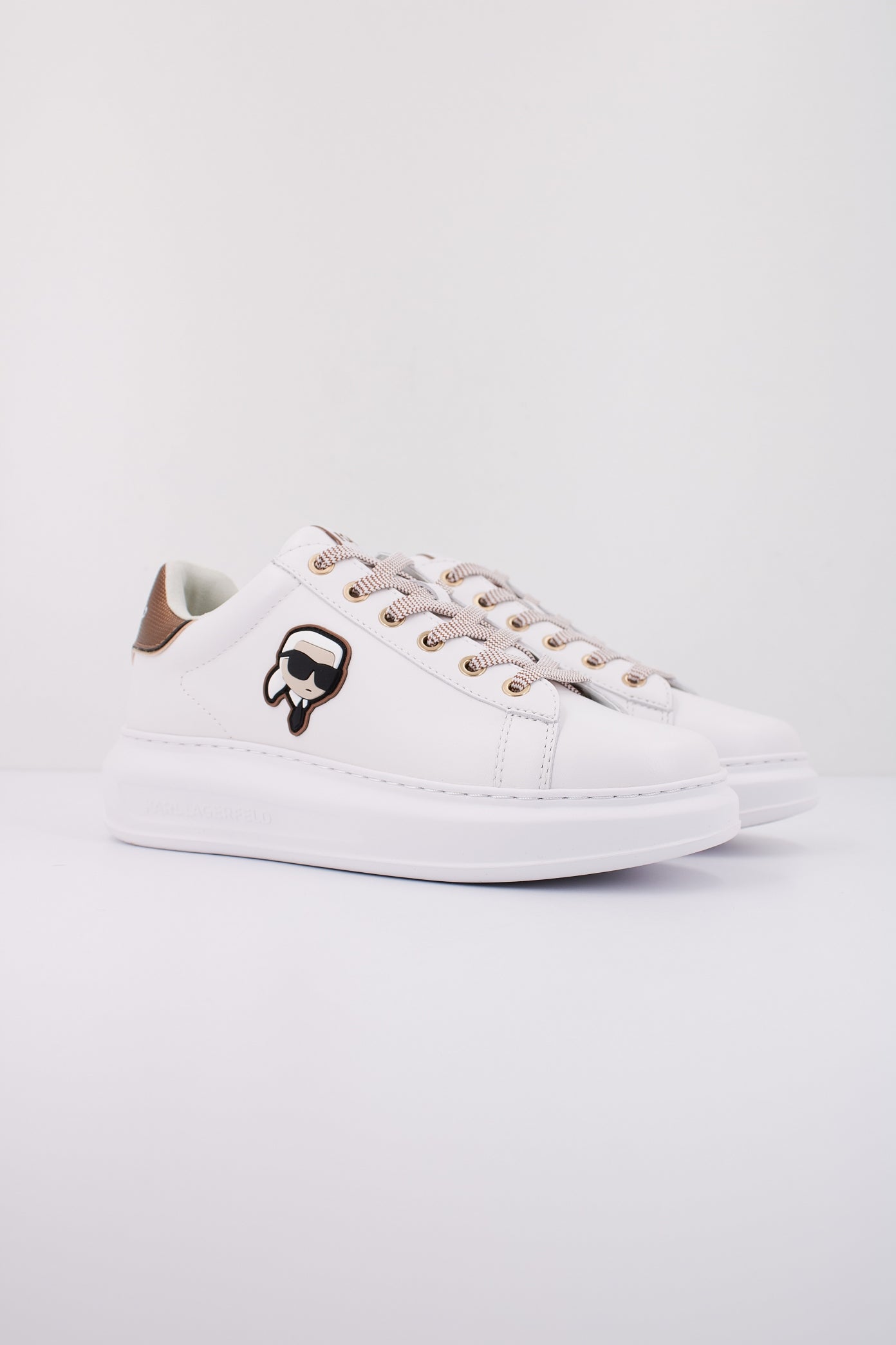 KARL LAGERFELD KAPRI NFT METALMESH TAB LO en color BLANCO  (2)