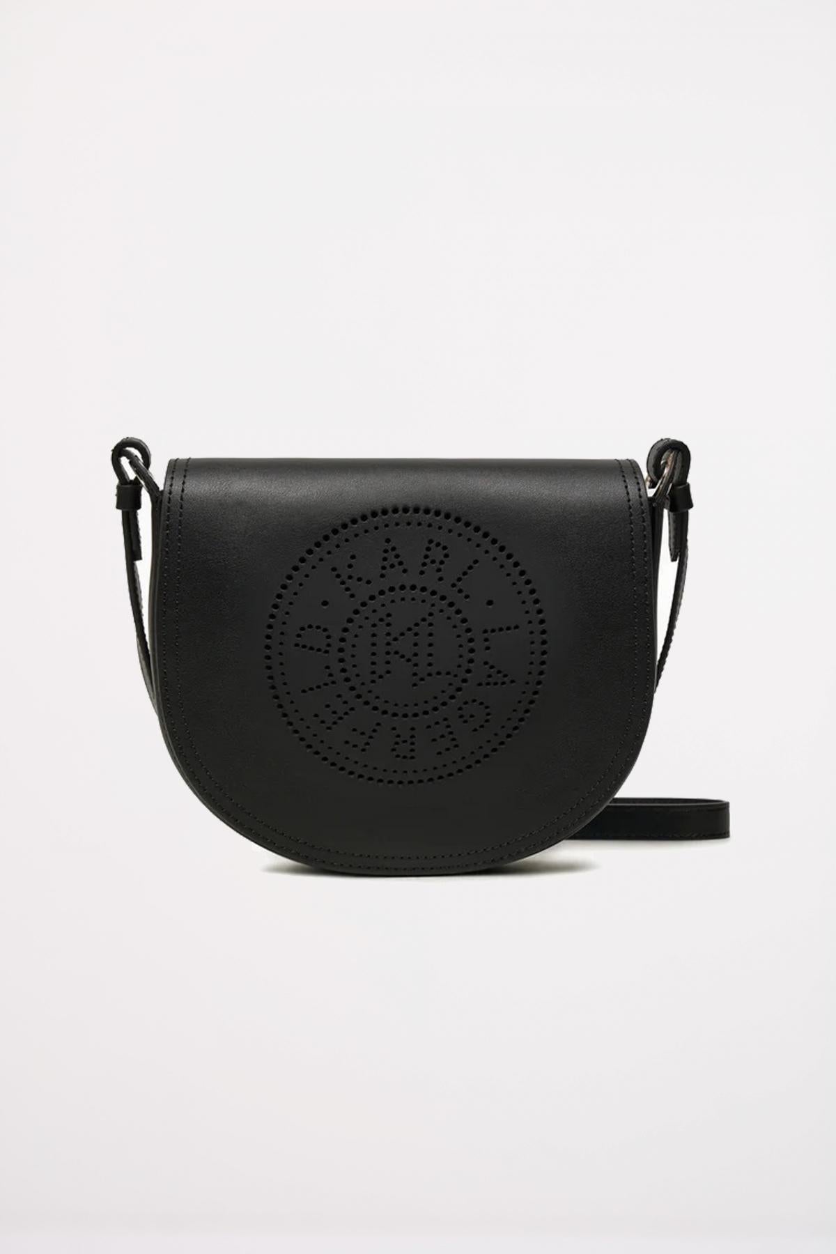 KARL LAGERFELD CIRCLE SADDLE PERFORTATED en color NEGRO  (1)