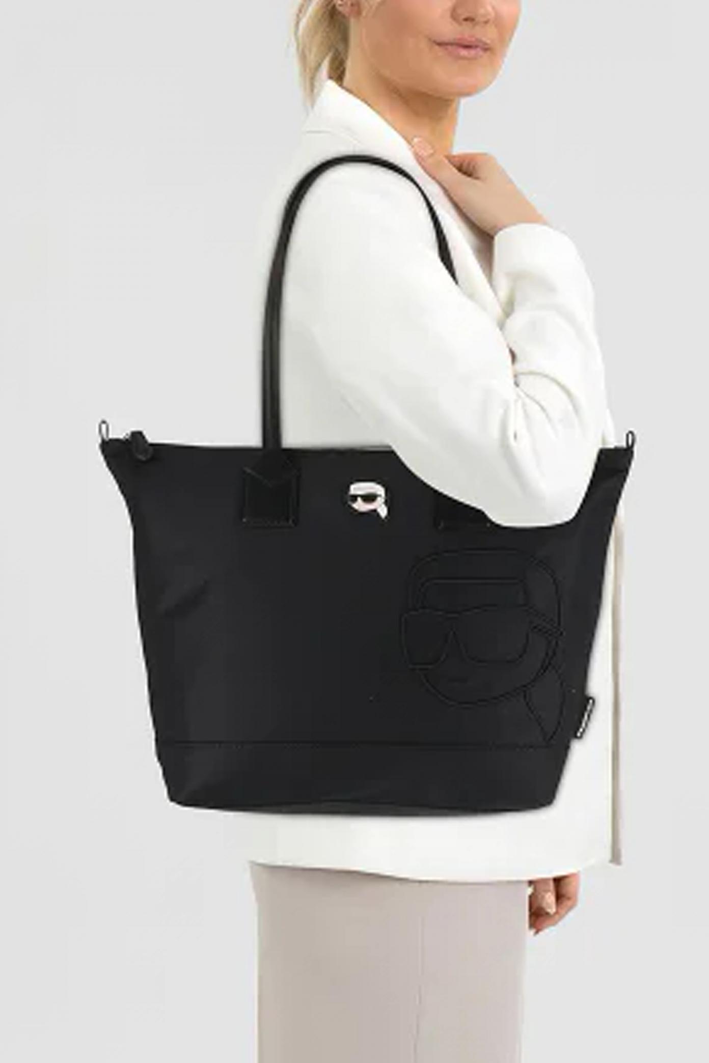 KARL LAGERFELD  IKON NYLON NFT LG TOTE en color NEGRO  (5)
