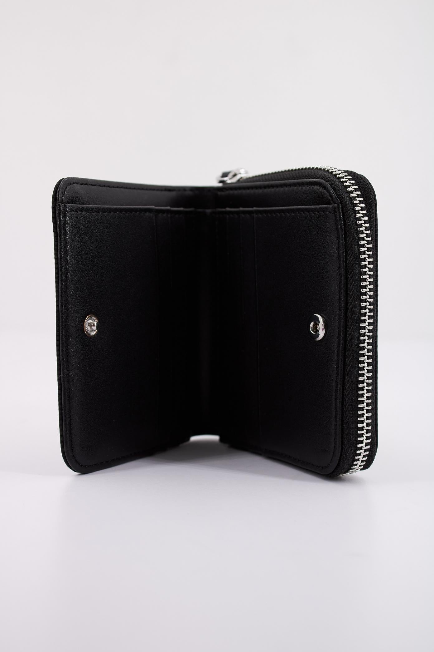KARL LAGERFELD IKON NYLON MD BFD WLLT en color NEGRO  (4)