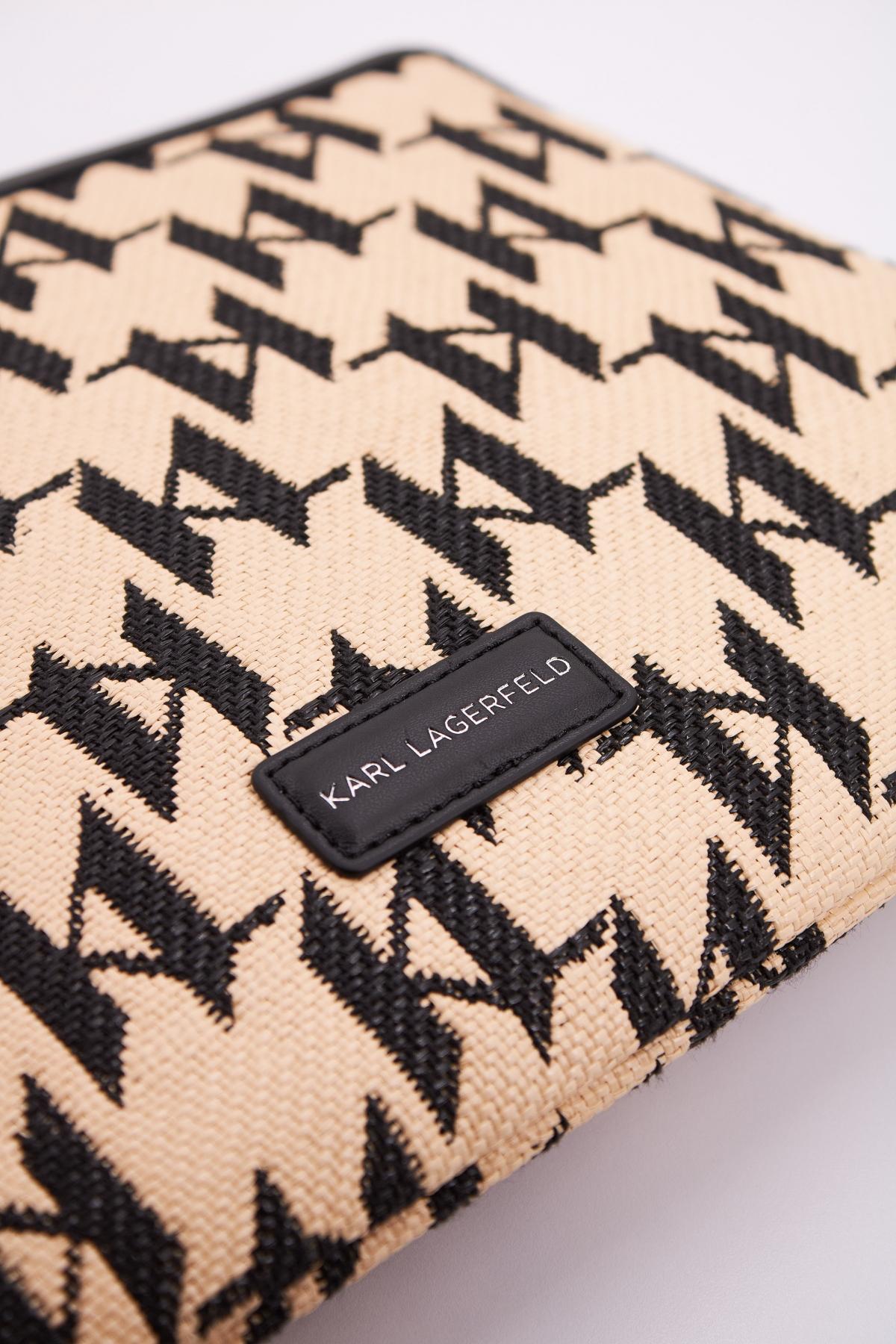 KARL LAGERFELD K ESSENTIAL RAFFIA POUCH M en color BEIS  (4)