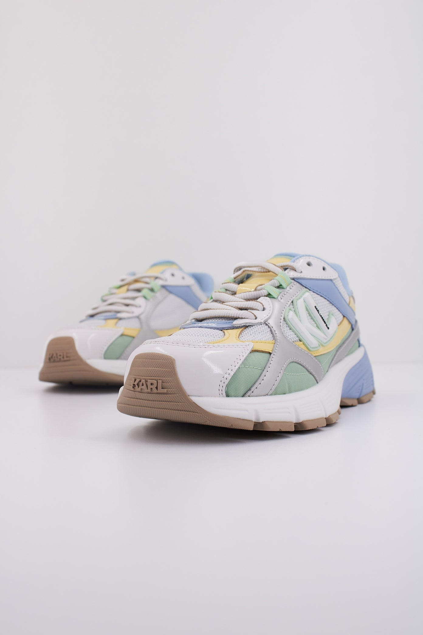 KARL LAGERFELD ORION SIDETRIM MIX LO en color AZUL  (2)