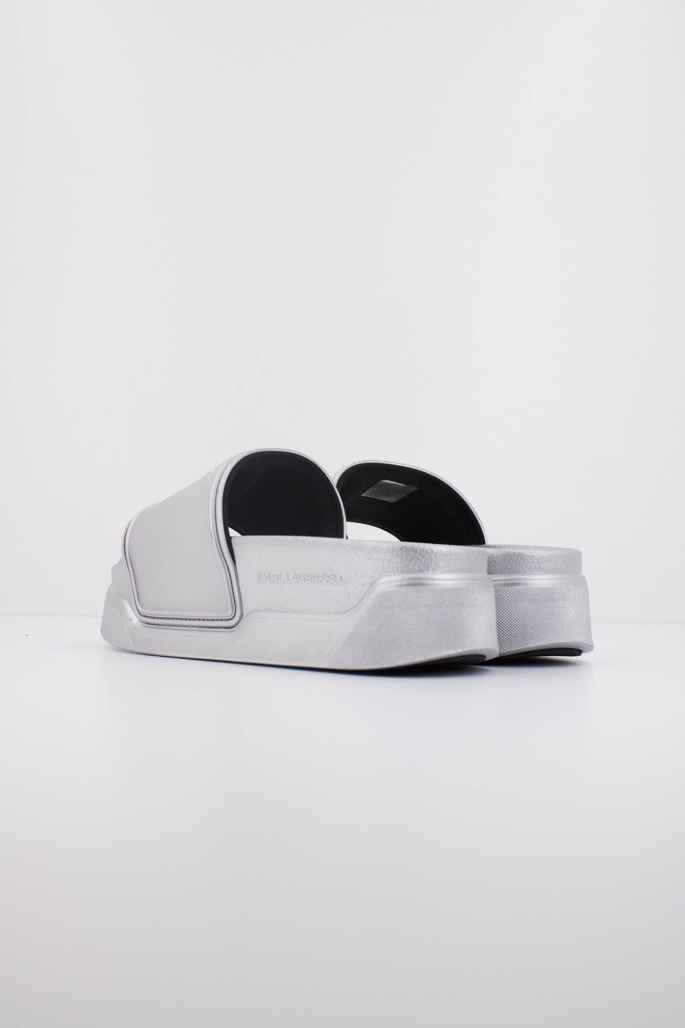 KARL LAGERFELD KL KONDOMINIUM en color PLATA  (4)
