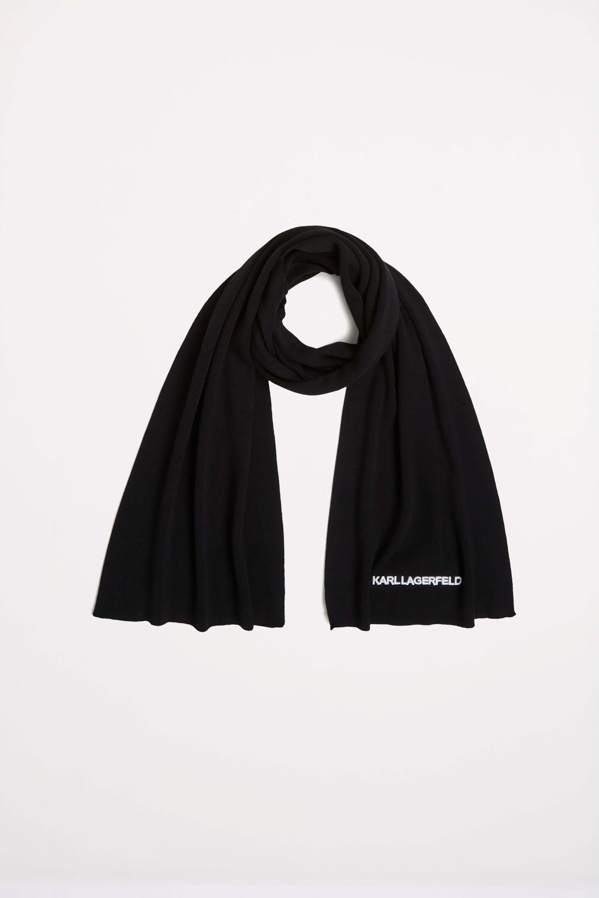KARL LAGERFELD K ESSENTIAL SCARF en color NEGRO  (2)