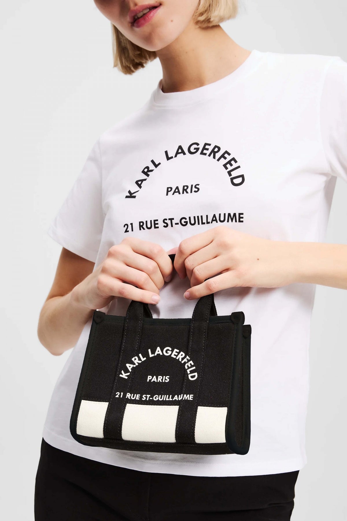 KARL LAGERFELD K RSG SQUARE MN TOTE COL B en color NEGRO  (4)