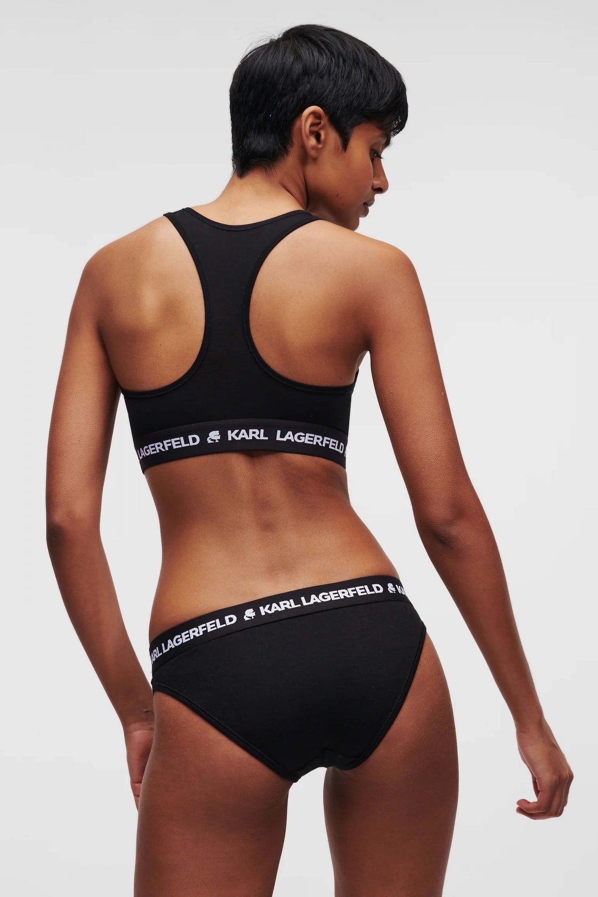 KARL LAGERFELD LOGO BRALETTE en color NEGRO  (2)