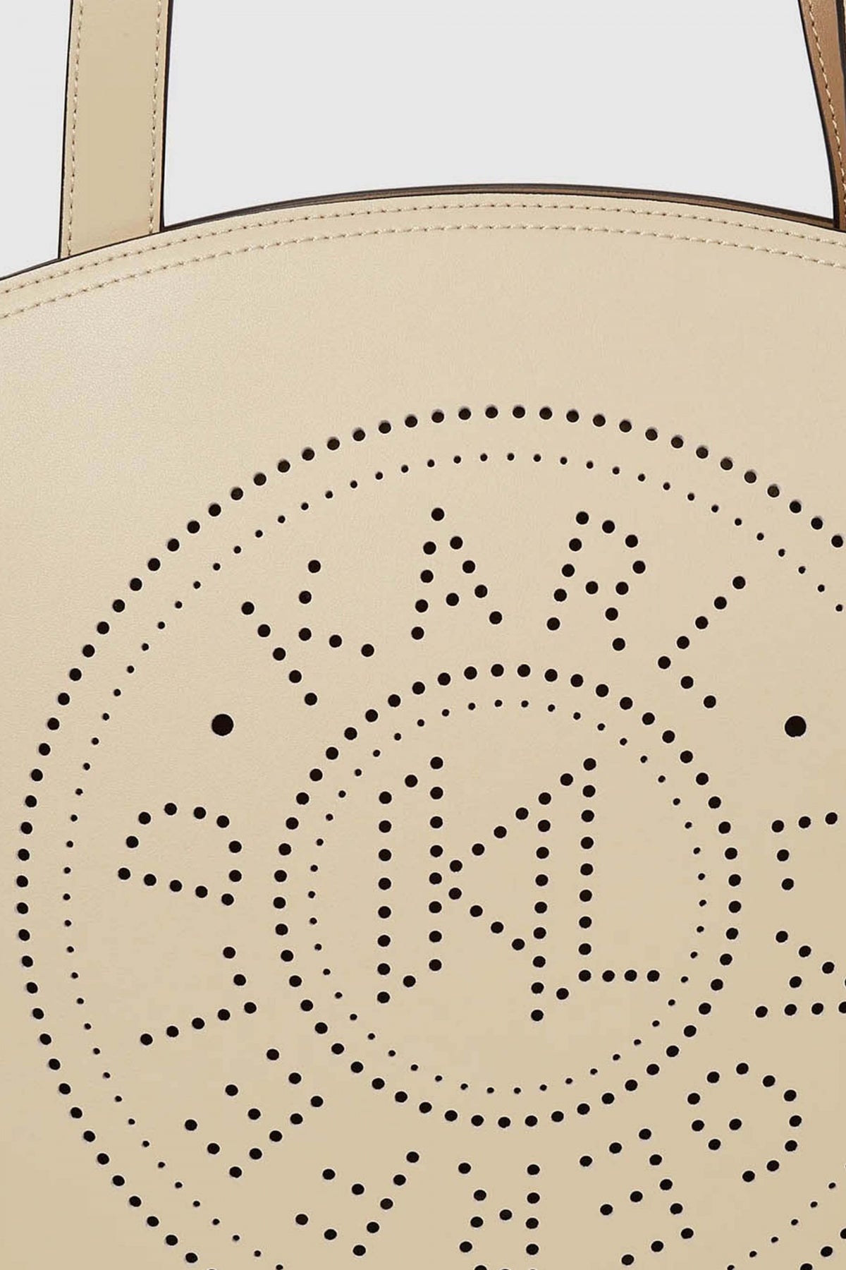 KARL LAGERFELD K CIRCLE MID ZIP TOTE en color BEIS  (3)