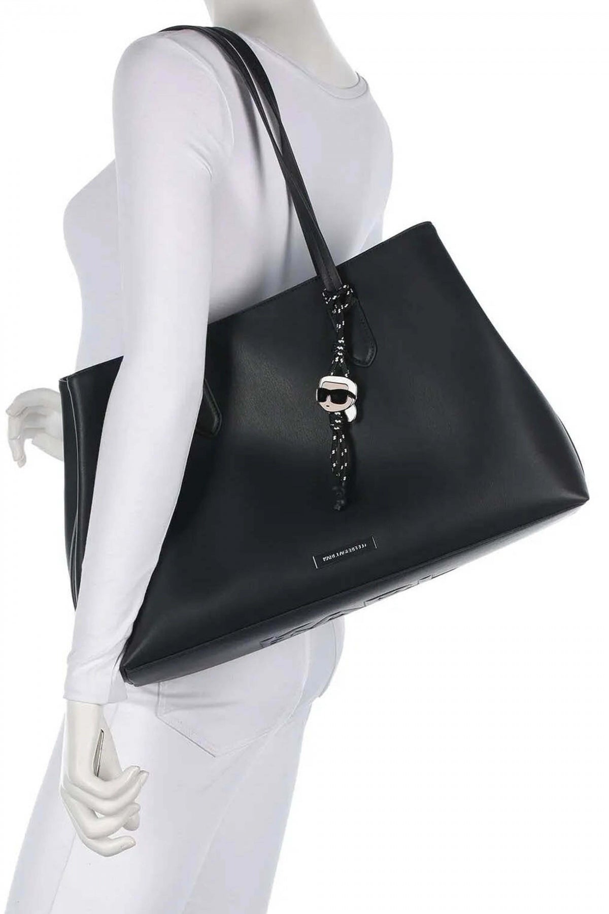KARL LAGERFELD  IKON NYLON LG TOTE  en color NEGRO  (4)