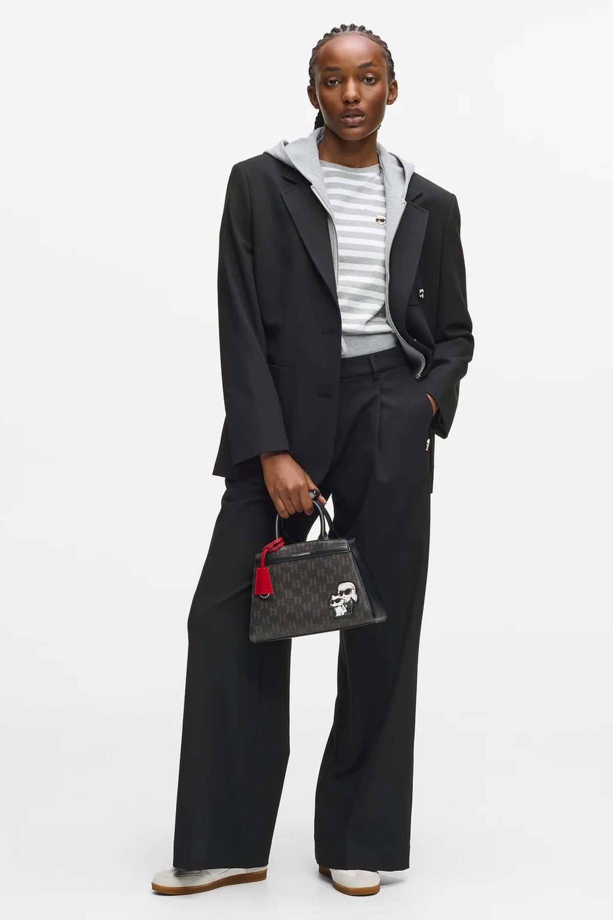 KARL LAGERFELD  MONOGRAM CC SM TOTE  en color MARRON  (1)