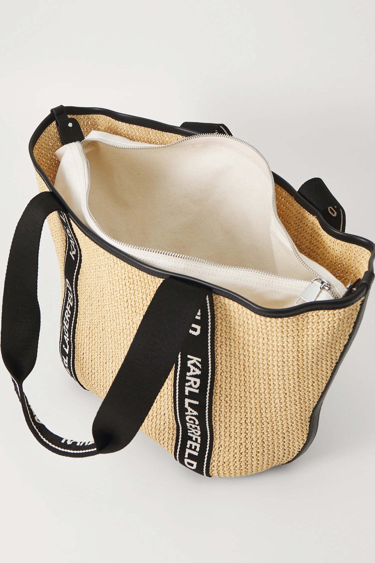 KARL LAGERFELD K/ESSENTIAL RAFFIA BAG en color BEIS  (2)
