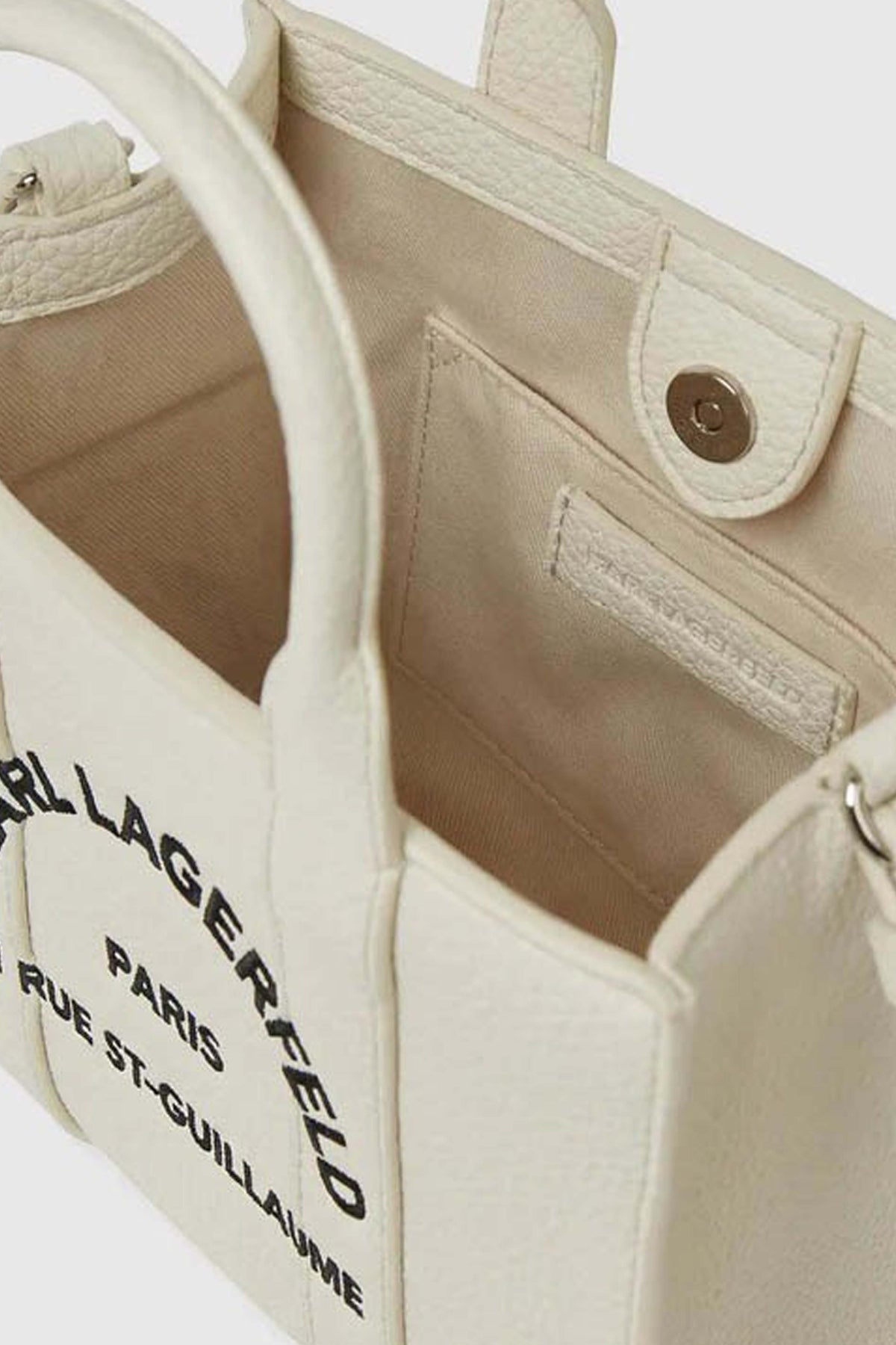 KARL LAGERFELD  MN SQUARE TOTE PEB E  en color BLANCO  (4)