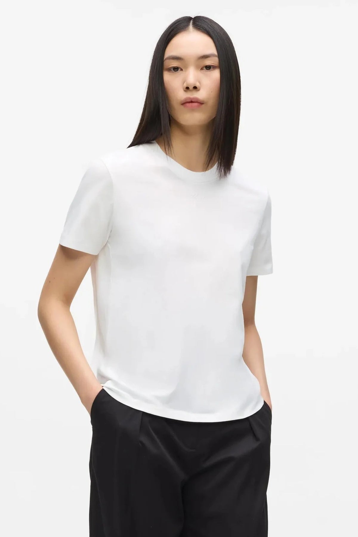 KARL LAGERFELD BW ESSENTIAL REGULAR TSHIRT en color BLANCO  (1)