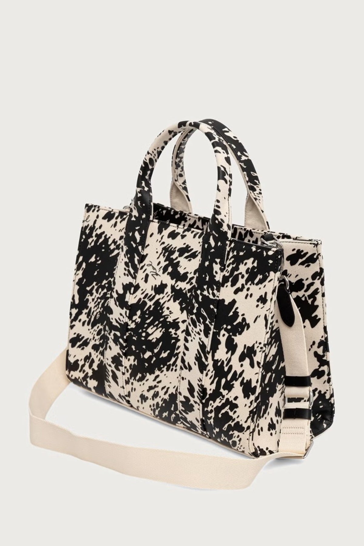 KARL LAGERFELD BW JOURNEE A LA MONTAGNE en color ANIMAL PRINT  (3)