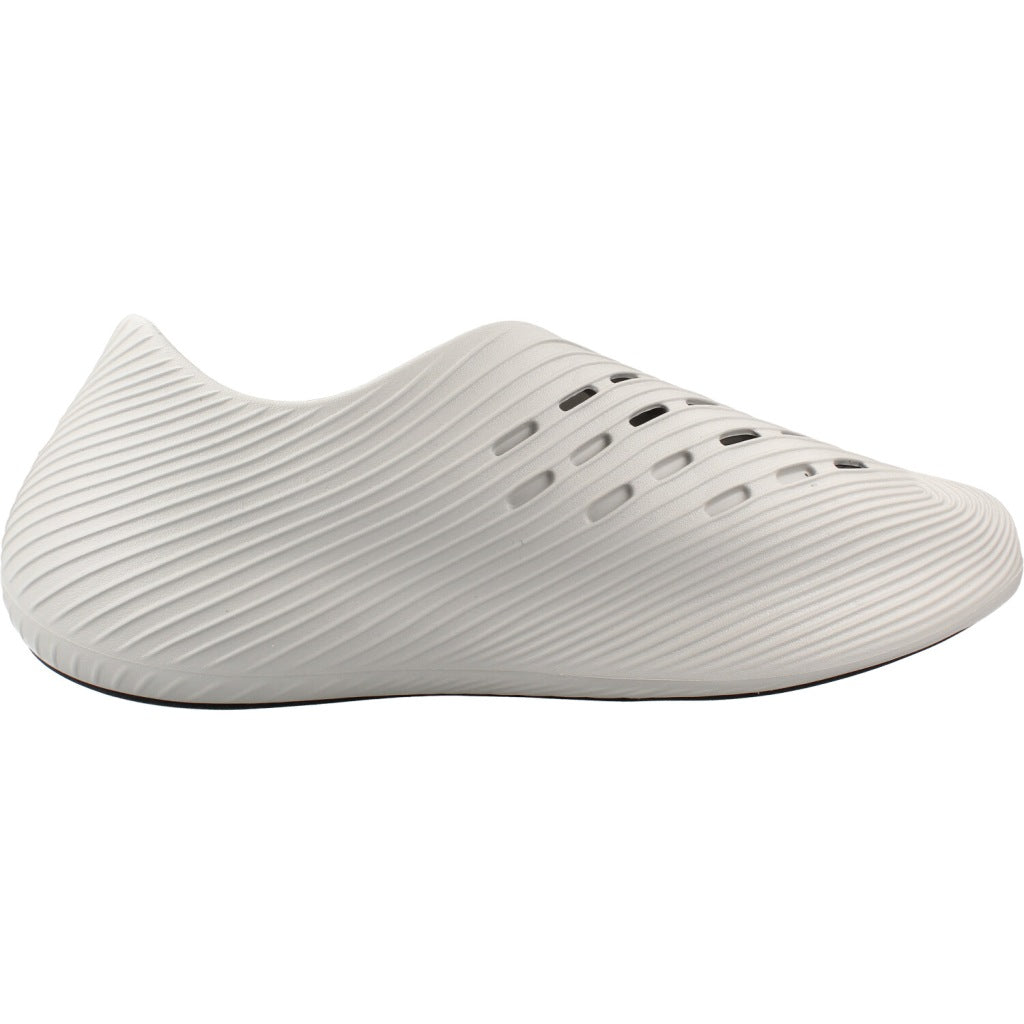 ADIDAS KI en color GRIS  (4)