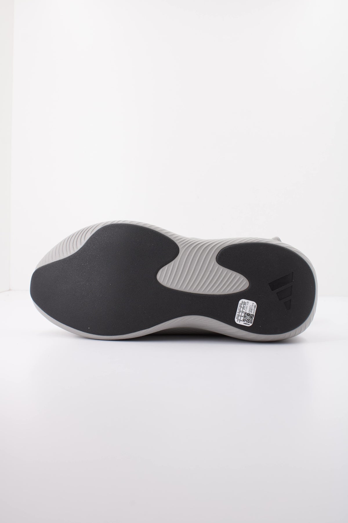 ADIDAS KI en color GRIS  (5)
