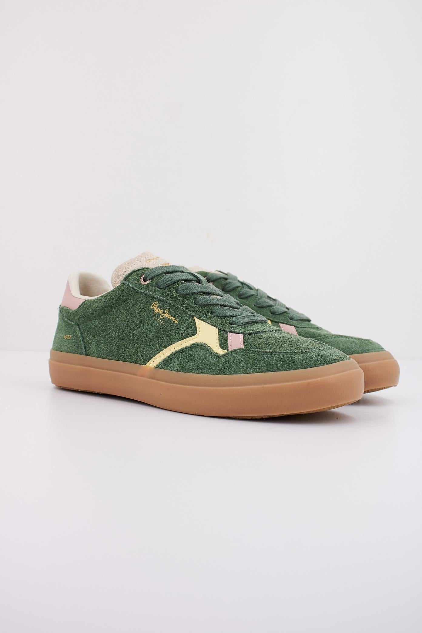 PEPE JEANS TRAVIS RETRO W en color VERDE  (2)