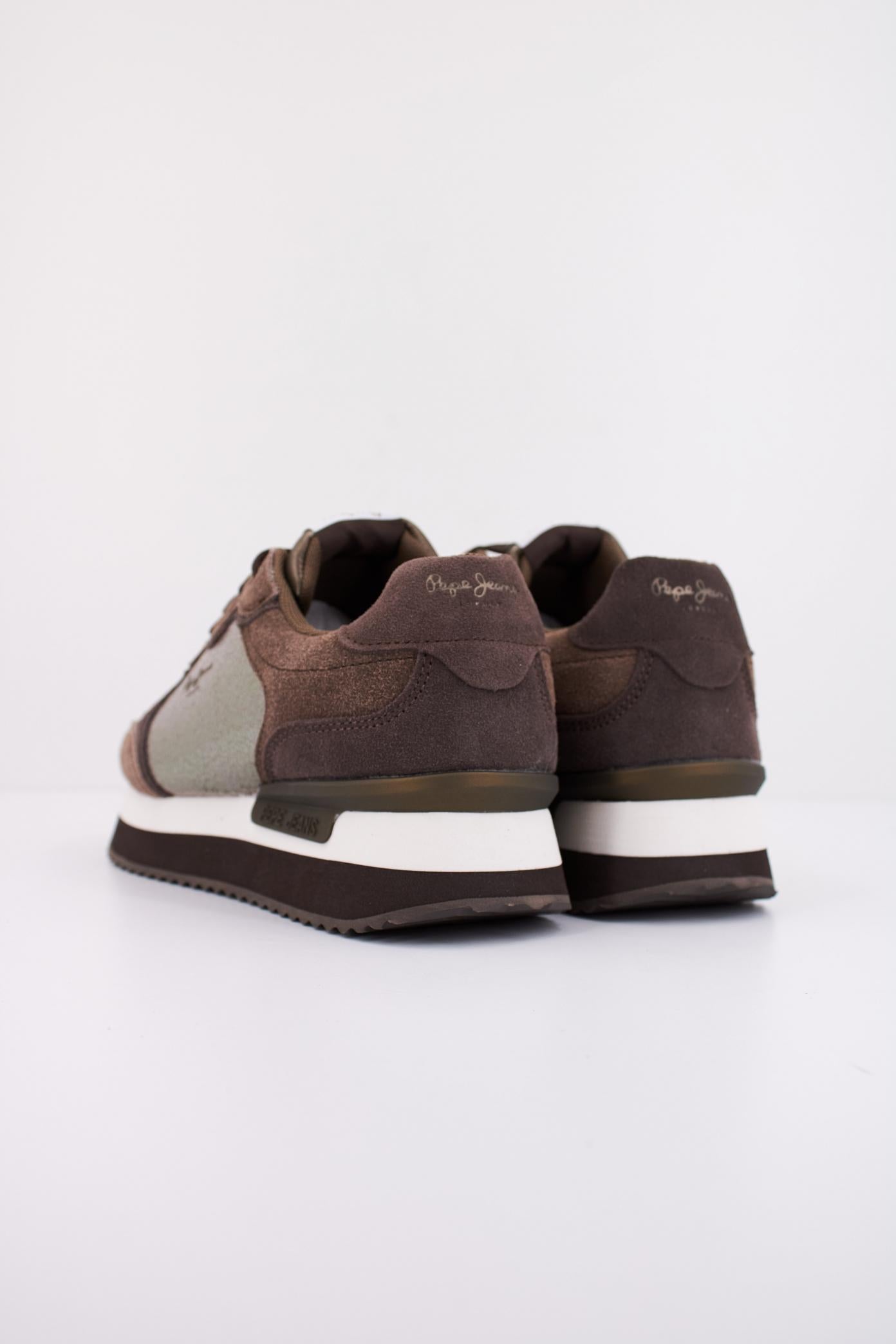 PEPE JEANS RUSPER STARS en color MARRON  (4)