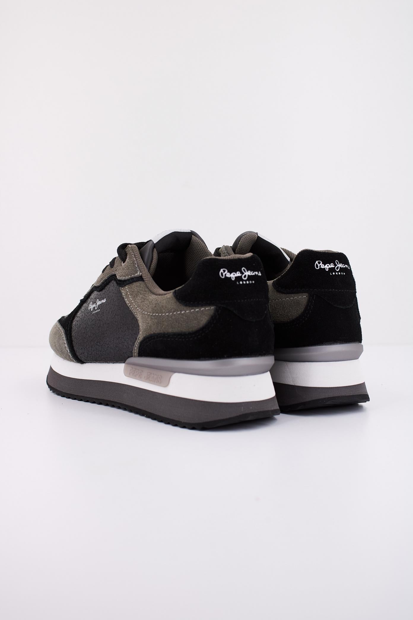 PEPE JEANS RUSPER STARS en color NEGRO  (4)