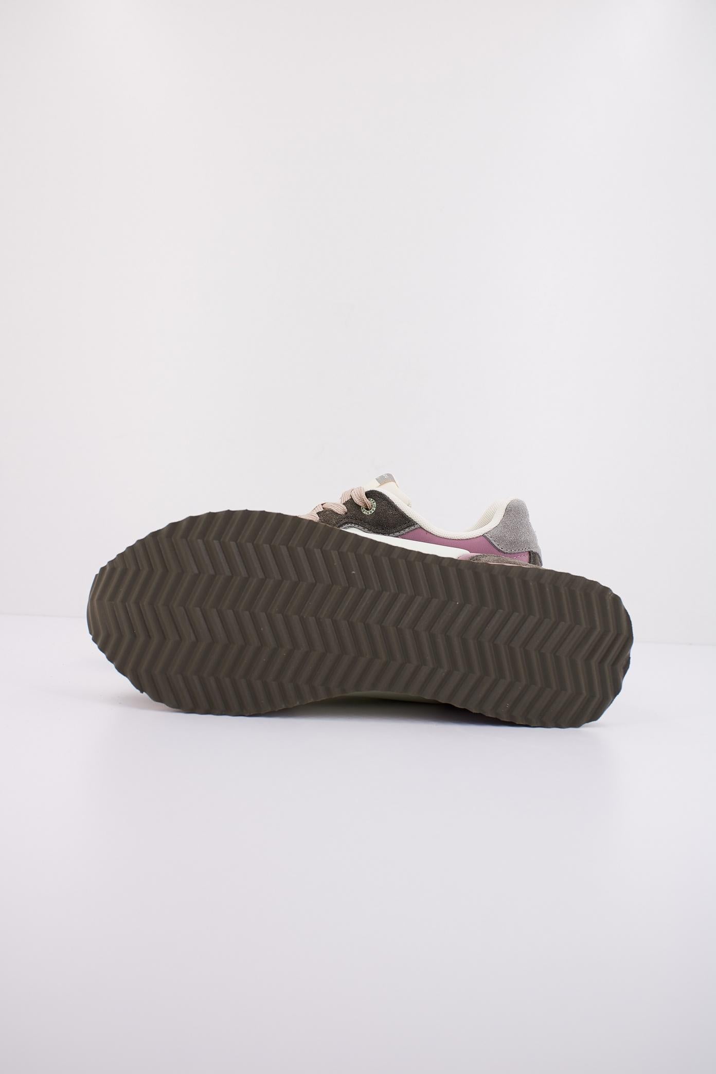 PEPE JEANS RUSPER MANIA en color GRIS  (5)
