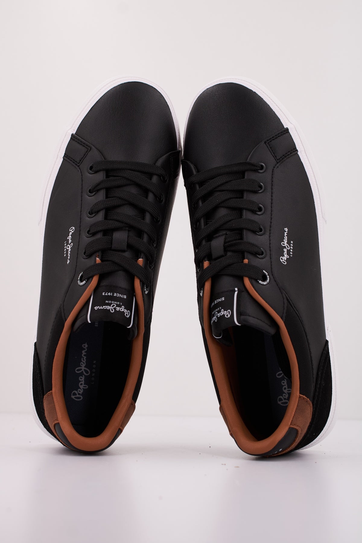 PEPE JEANS KENTON COURT M en color NEGRO  (3)