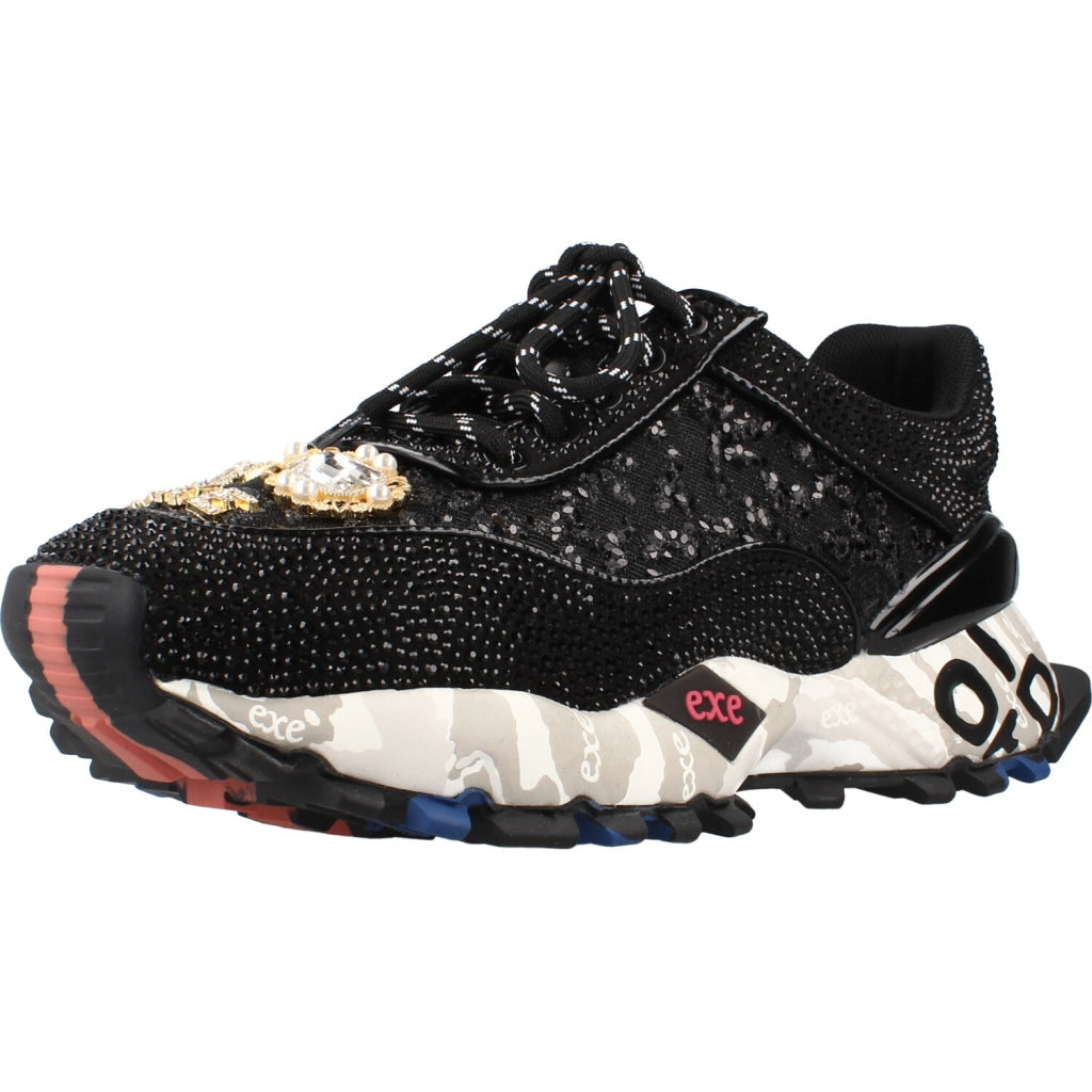 EXÉ   DEPORTIVO en color NEGRO  (1)