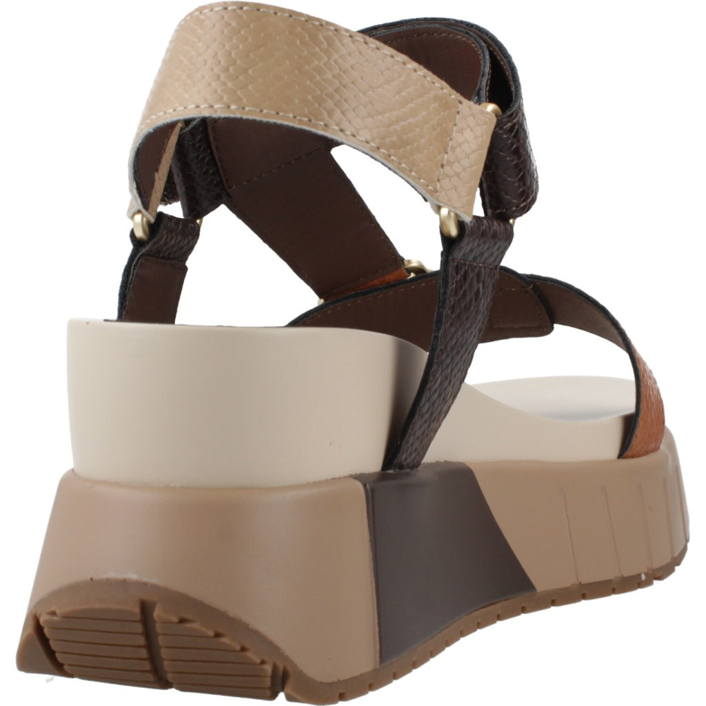 EXÉ OLIVIA  en color MARRON  (3)