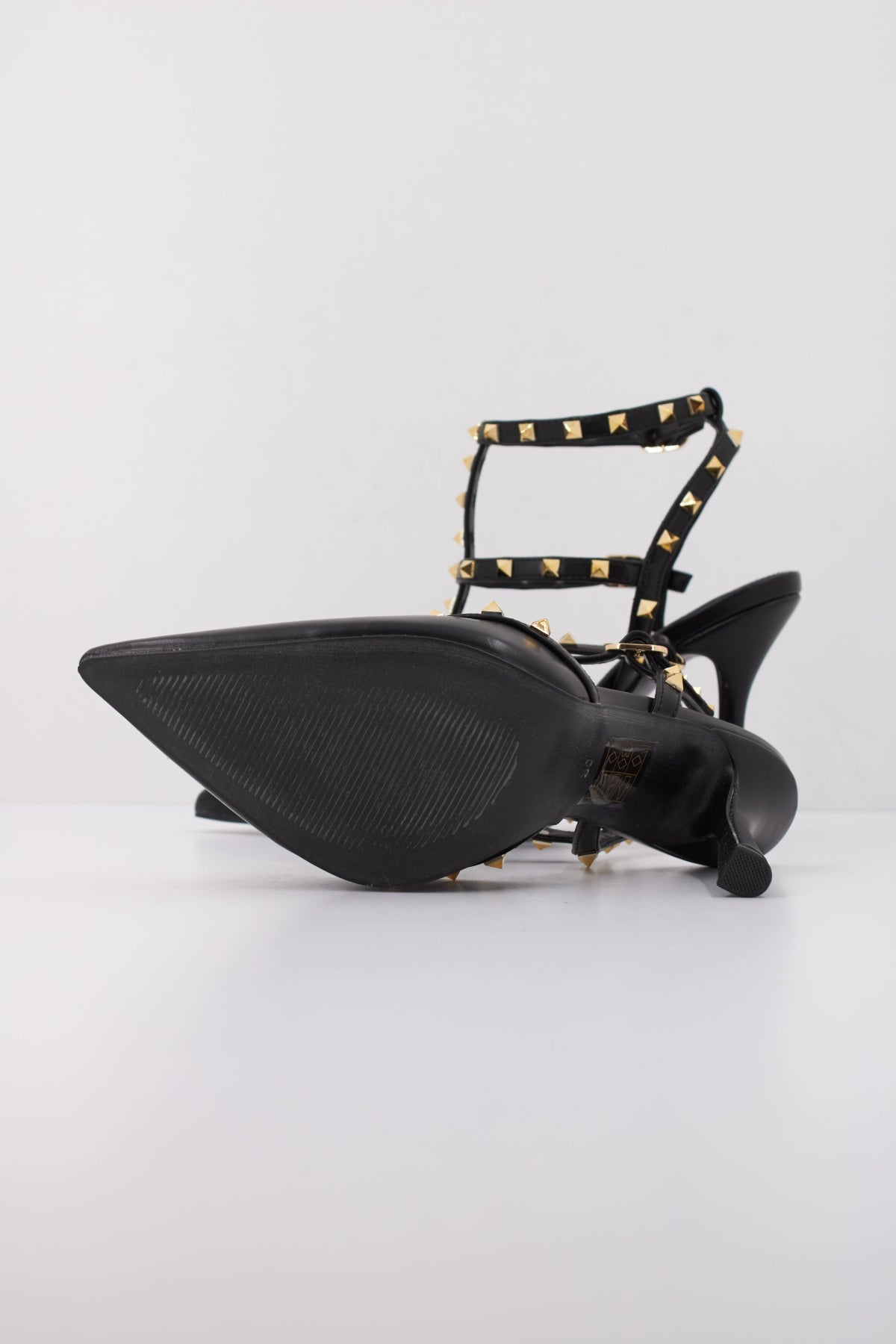 EXÉ ANGELIA  BOTIN ANGELIA en color NEGRO  (5)