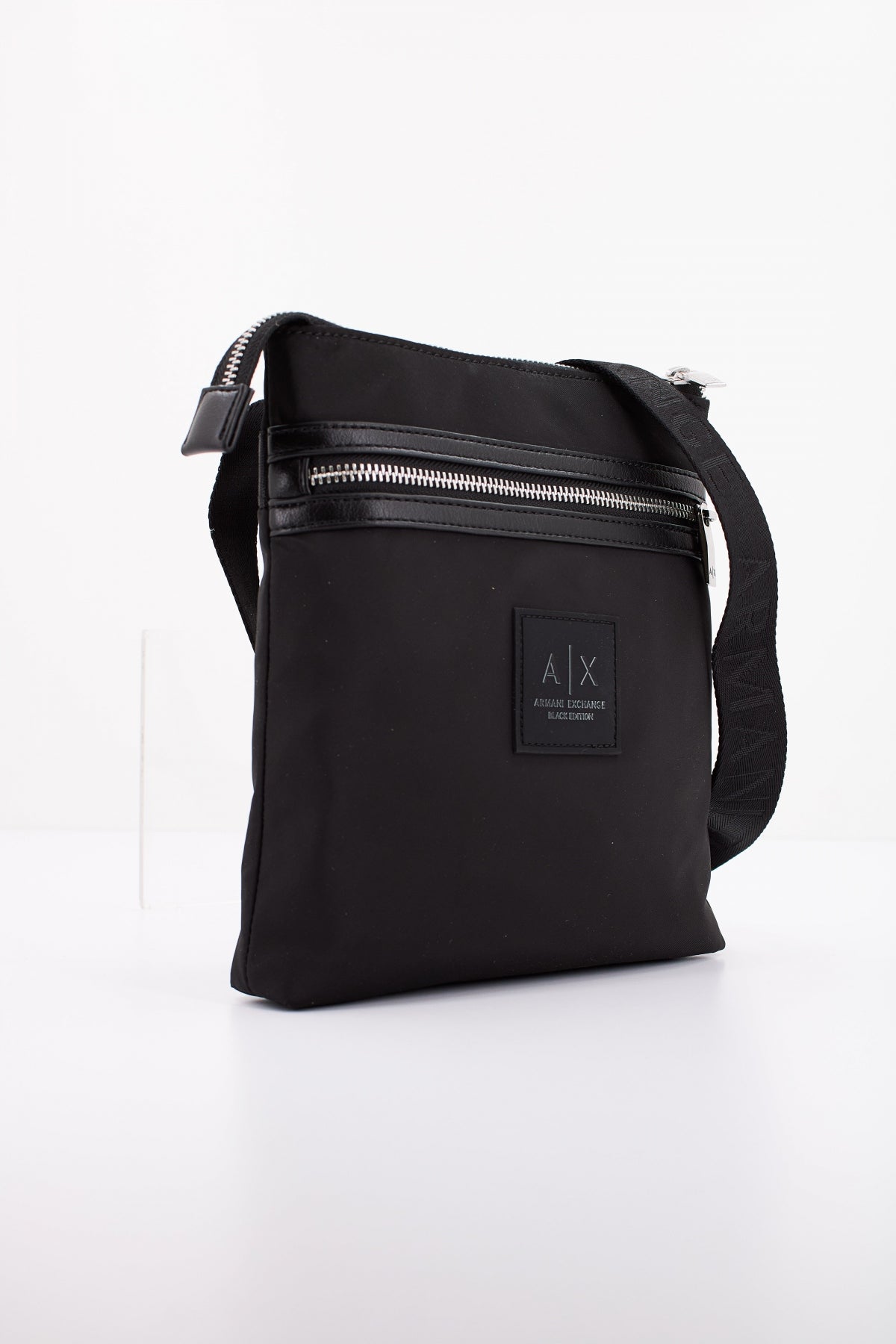 ARMANI EXCHANGE XM AF en color NEGRO  (2)