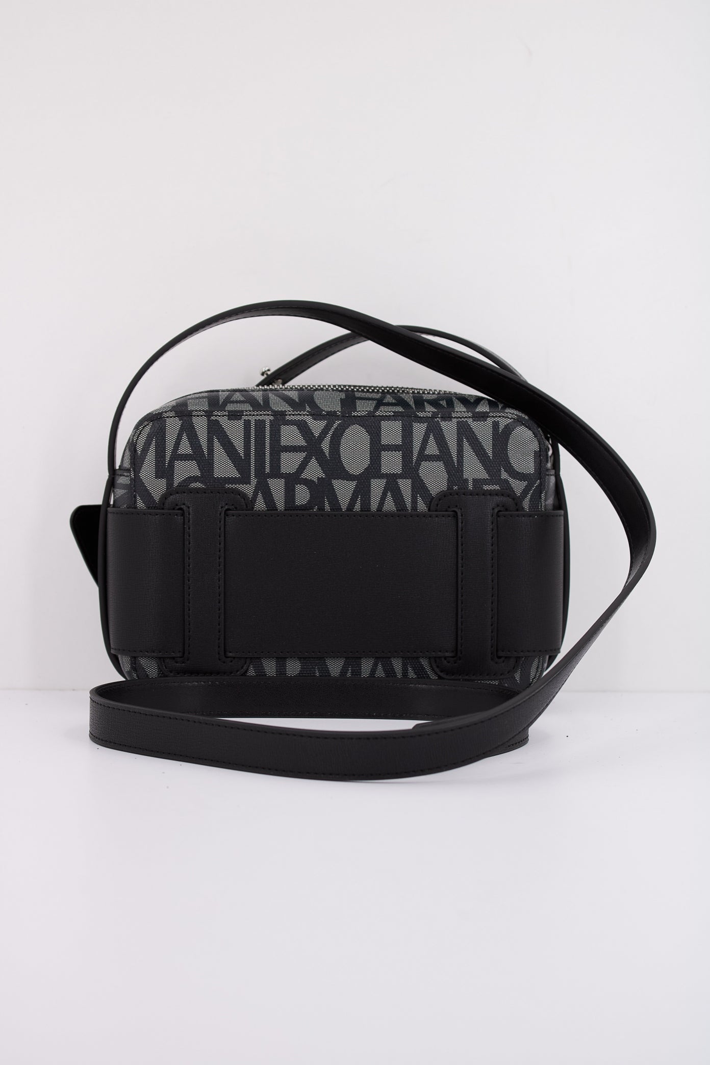 ARMANI EXCHANGE  F en color NEGRO  (3)