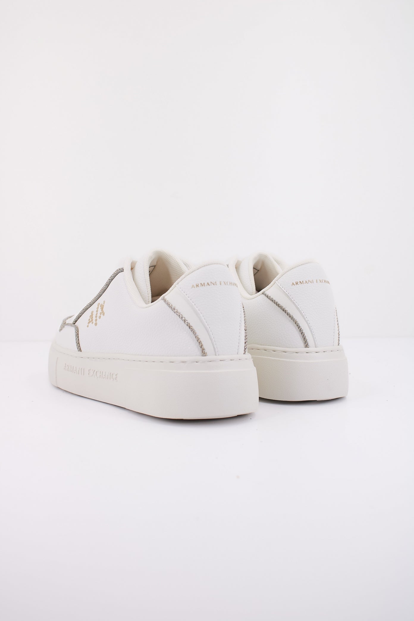 ARMANI EXCHANGE XDX XV en color BLANCO  (4)