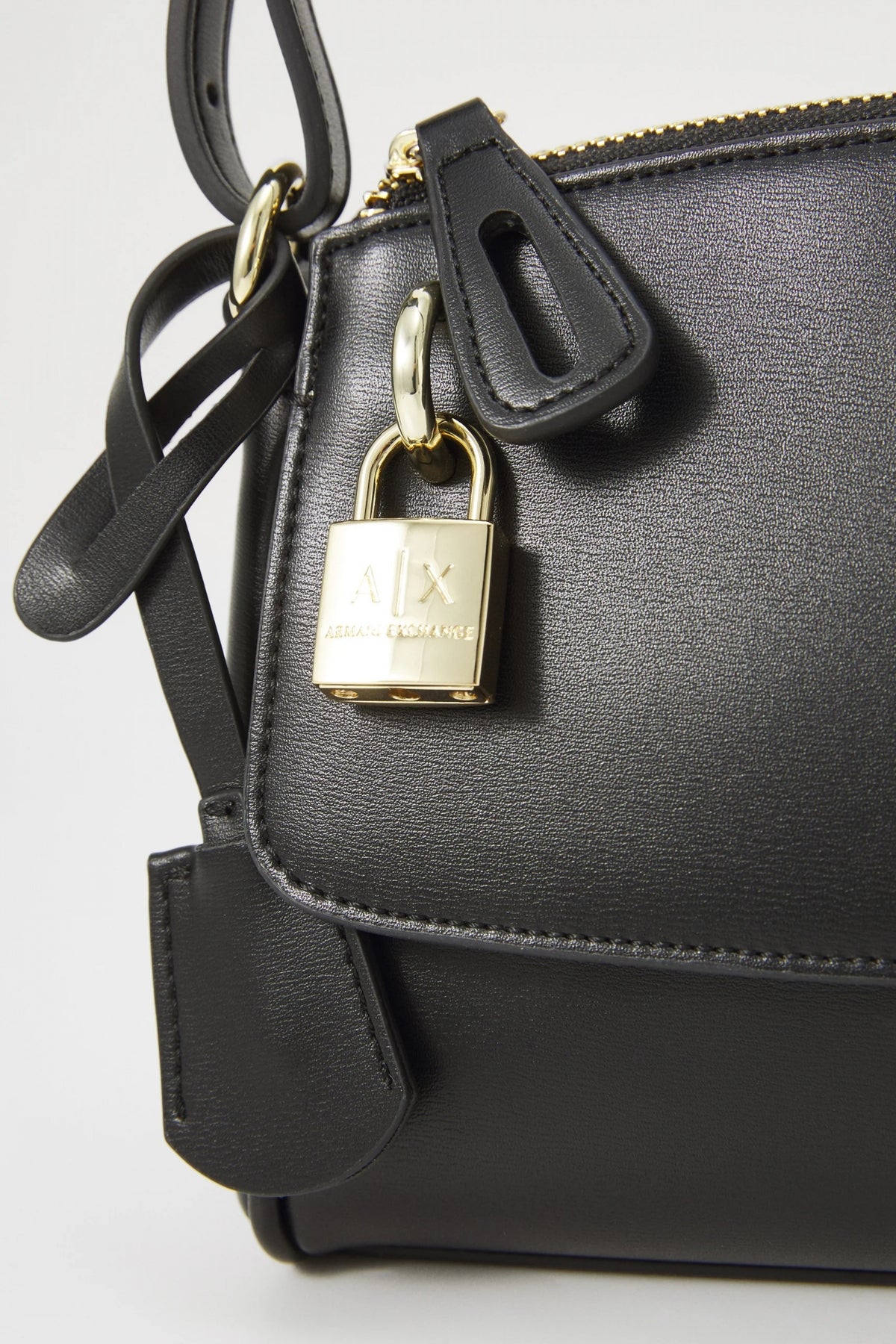 ARMANI EXCHANGE XW AF en color NEGRO  (3)