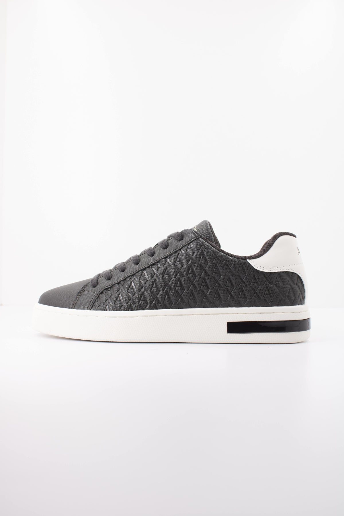 ARMANI EXCHANGE XM AF SNEAKER en color VERDE  (1)