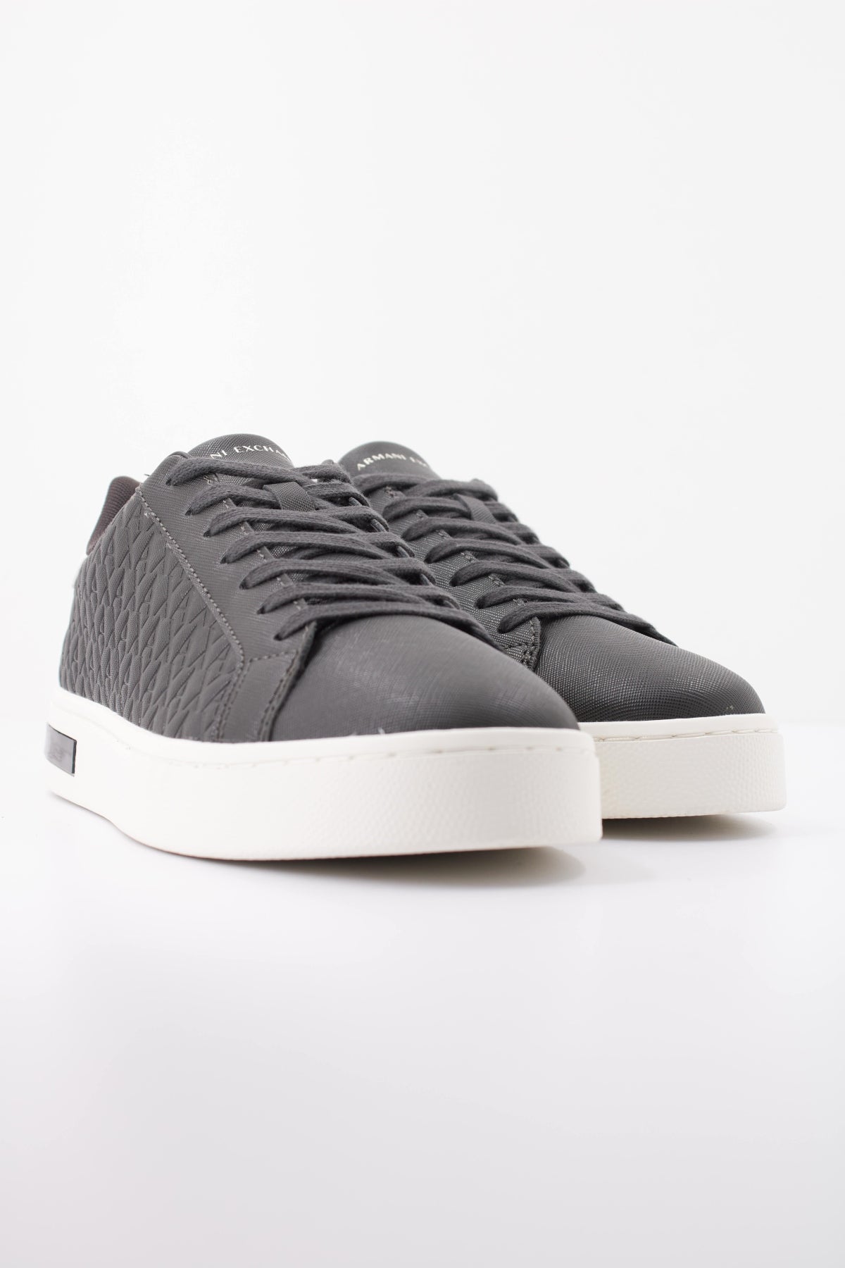 ARMANI EXCHANGE XM AF SNEAKER en color VERDE  (2)