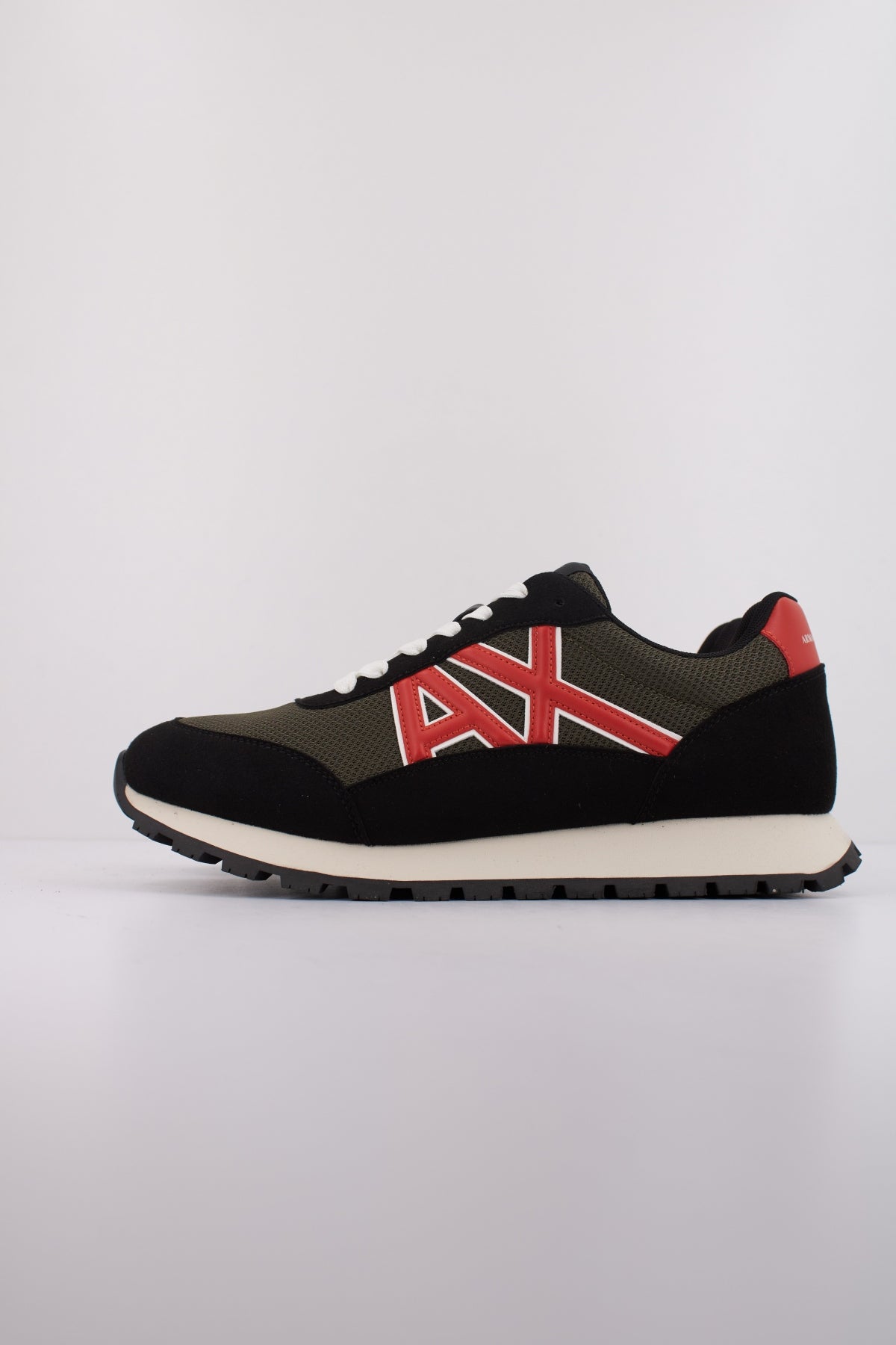 ARMANI EXCHANGE XM AF en color NEGRO  (1)