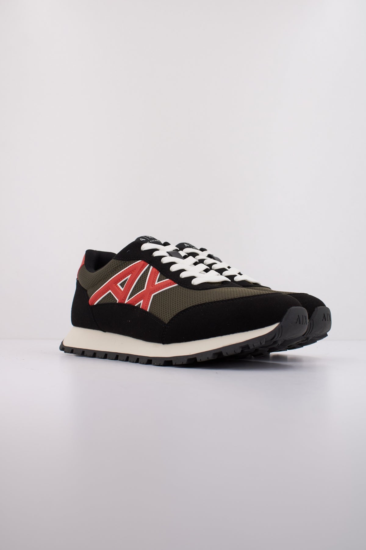 ARMANI EXCHANGE XM AF en color NEGRO  (2)