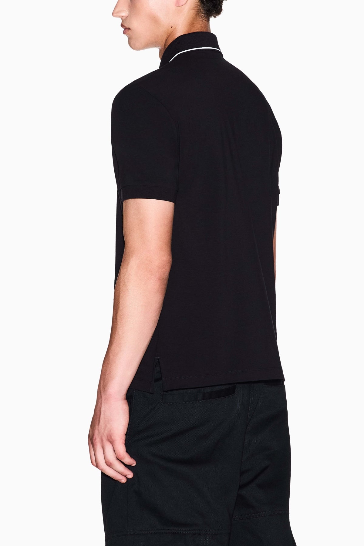 ARMANI EXCHANGE XM AF  en color NEGRO  (2)