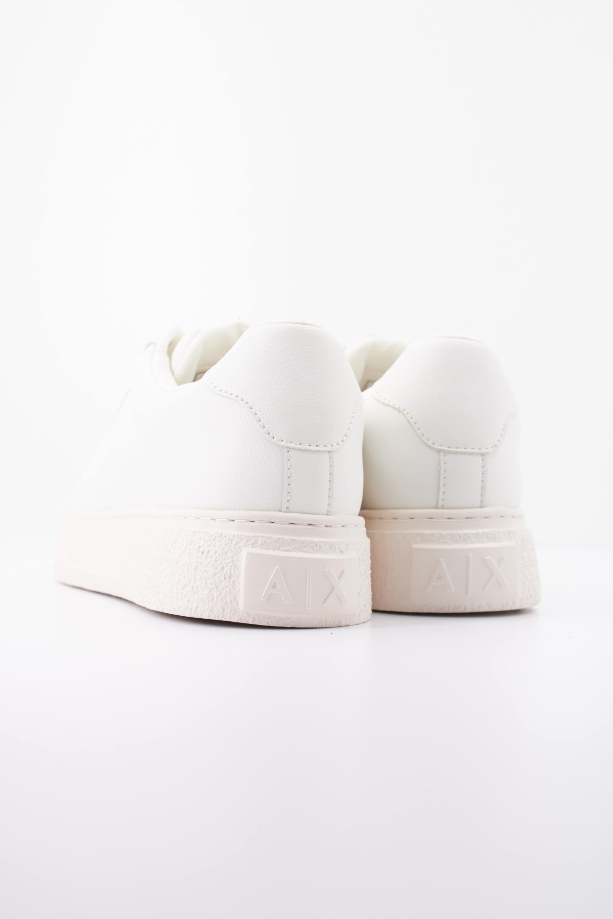 ARMANI EXCHANGE XM AF  en color BLANCO  (4)