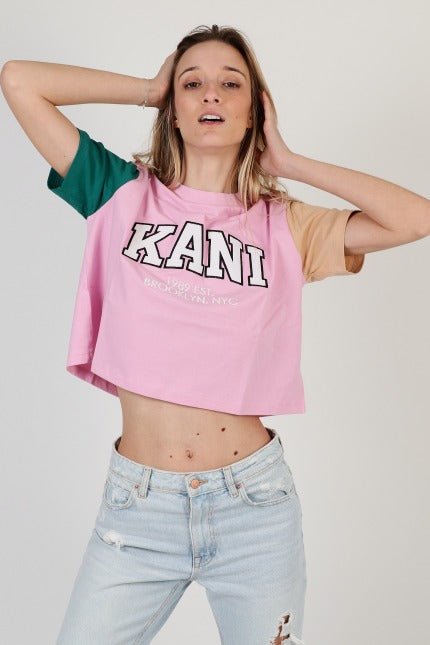 KARL KANI SERIF CROP en color ROSA  (1)