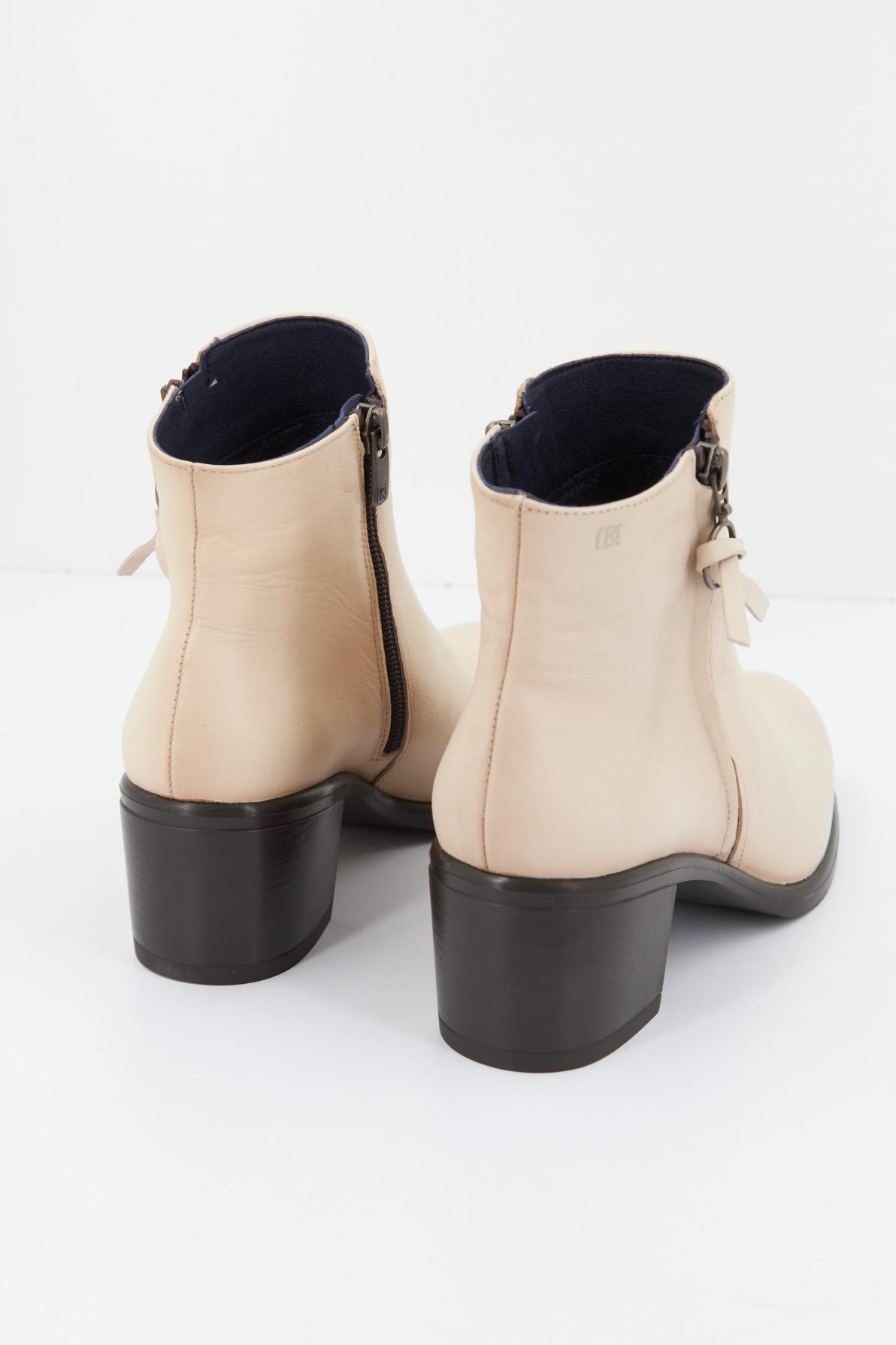 DORKING BY FLUCHOS LEXI en color BEIS  (3)