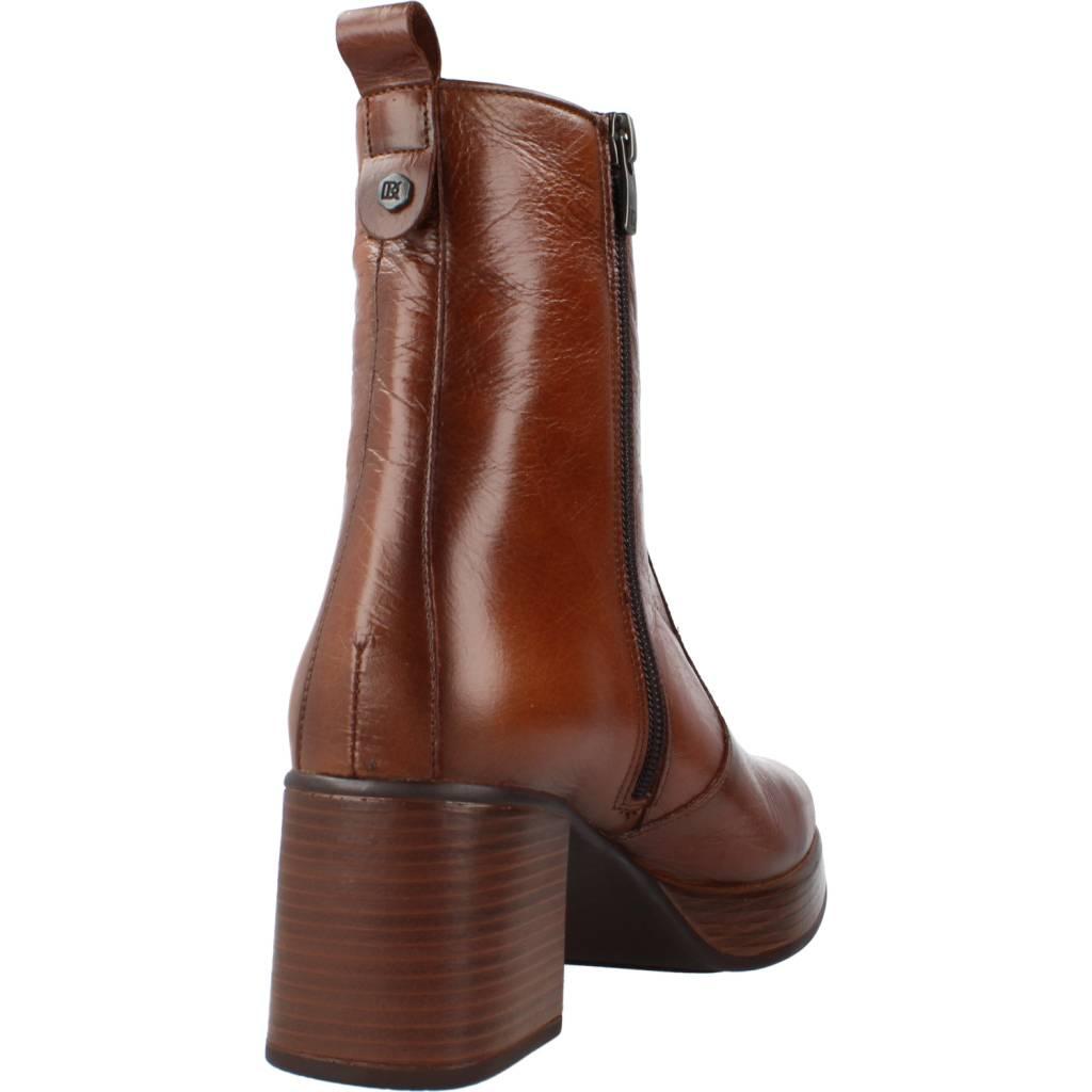 DORKING BY FLUCHOS CRISTEL  D  en color MARRON  (3)