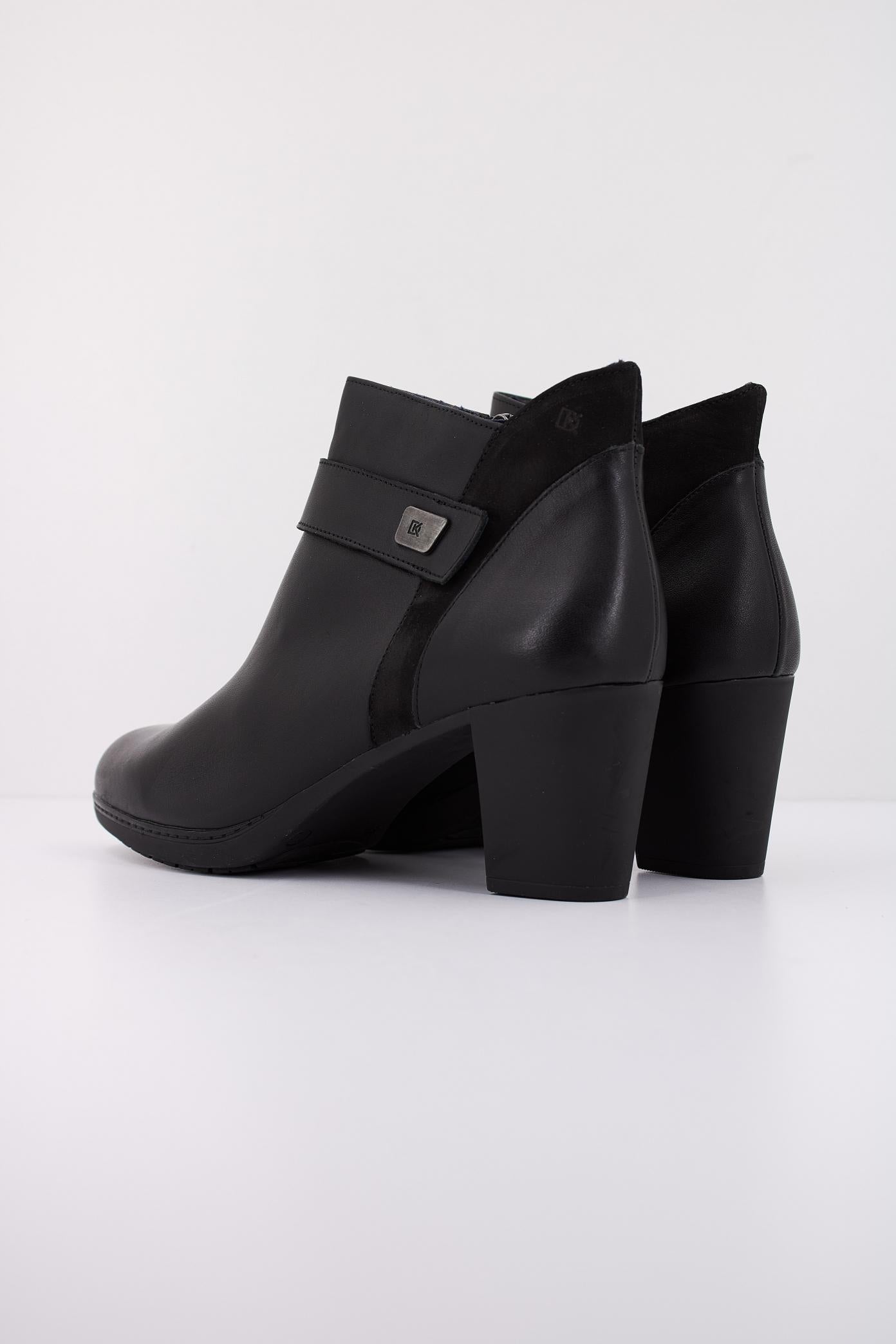 DORKING BY FLUCHOS D SUNB en color NEGRO  (4)