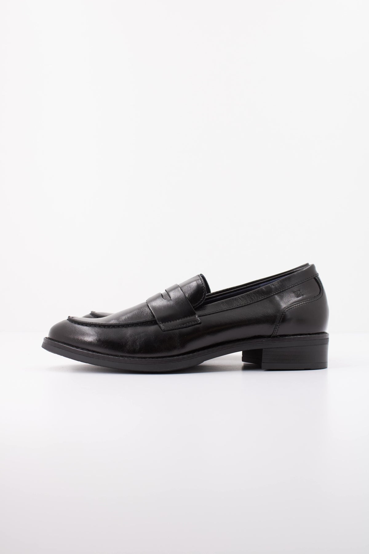 DORKING BY FLUCHOS D SR HARVARD SIERRA en color NEGRO  (1)