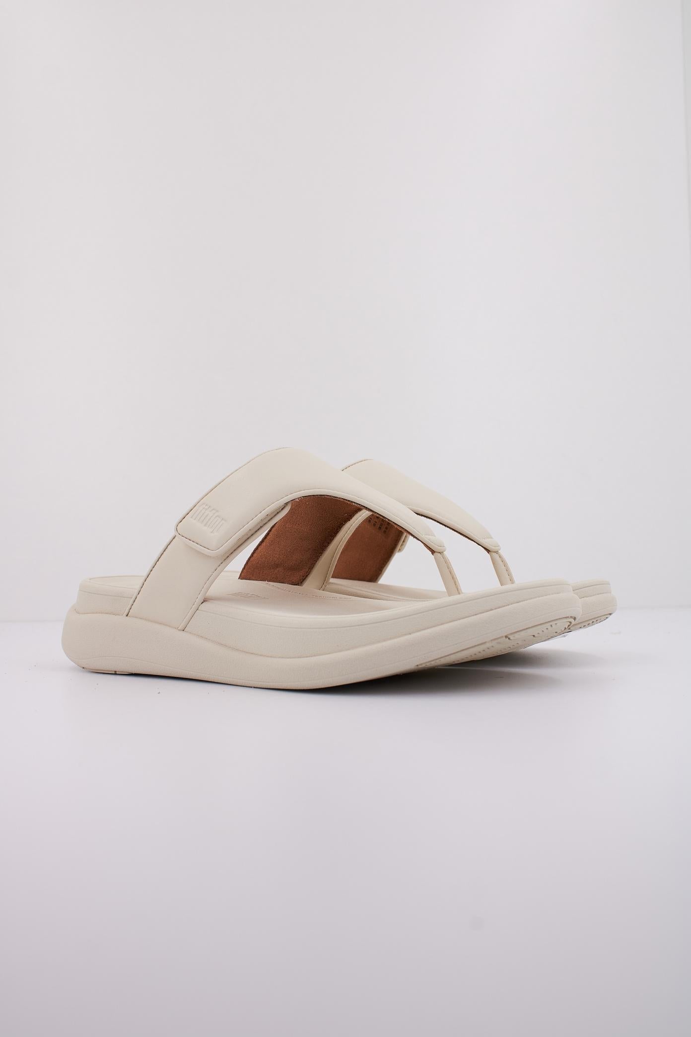 FITFLOP MODE GO ADJUSTABLE FLATFORM en color BEIS  (2)