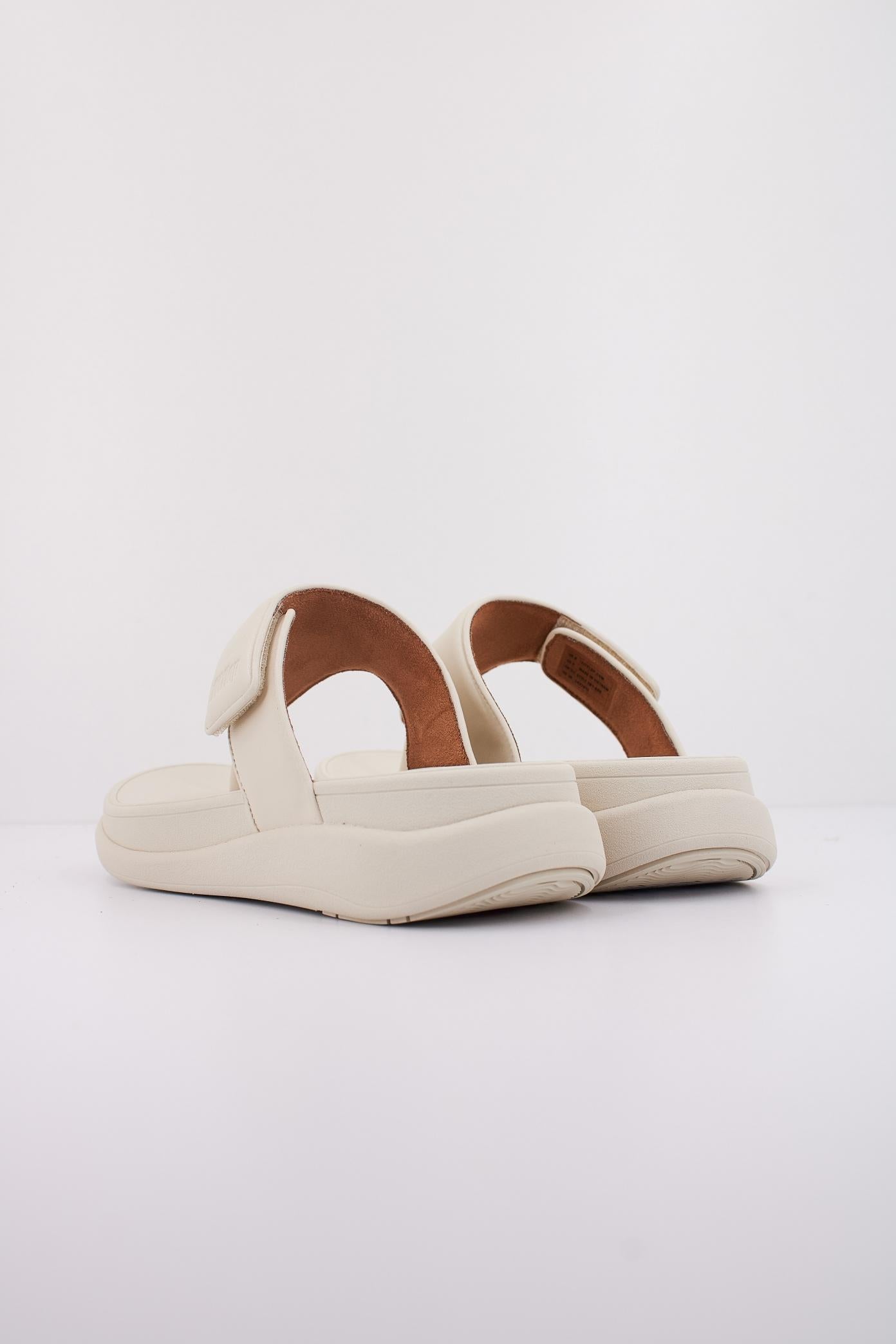FITFLOP MODE GO ADJUSTABLE FLATFORM en color BEIS  (4)