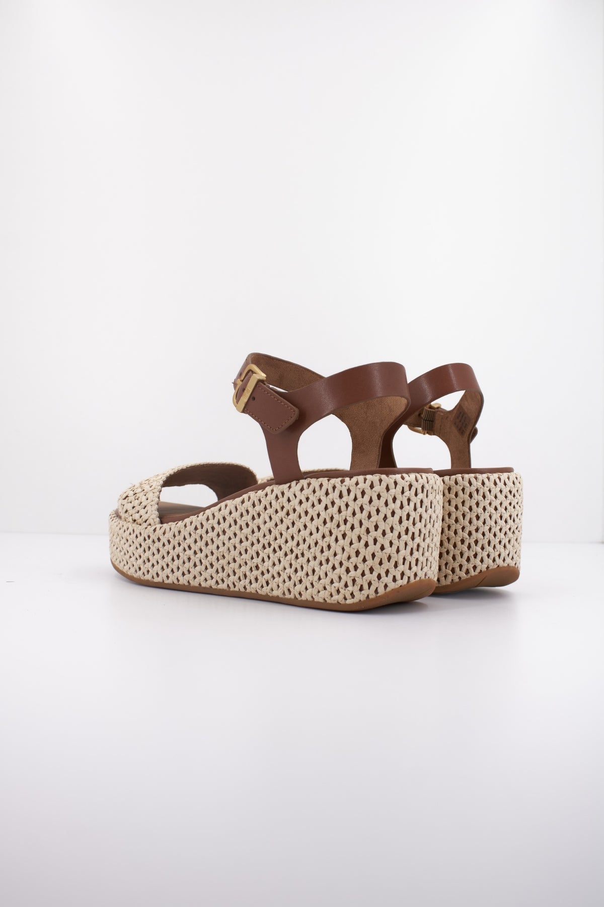 FITFLOP  WEDGE ANKLE STRAP SAN en color MARRON CLARO  (4)