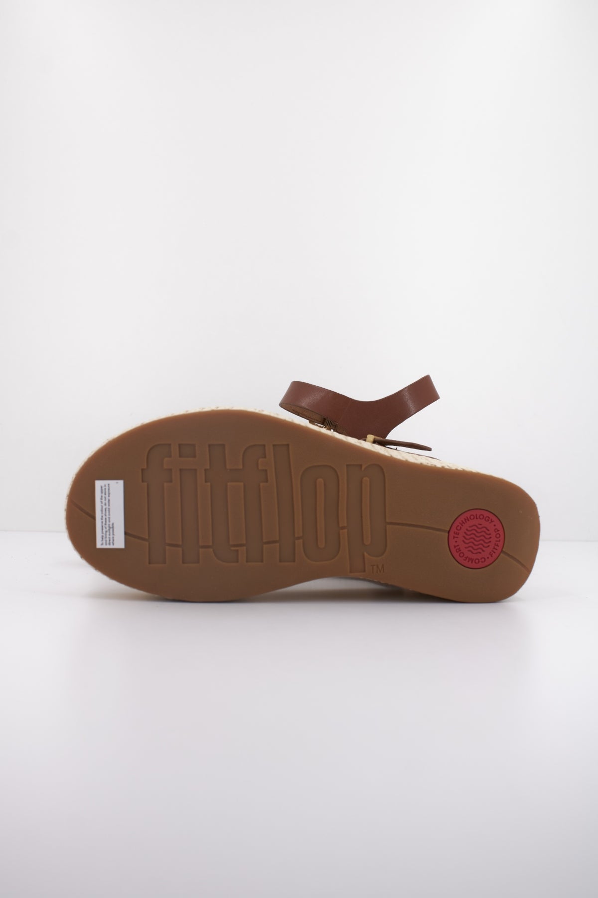 FITFLOP  WEDGE ANKLE STRAP SAN en color MARRON CLARO  (5)