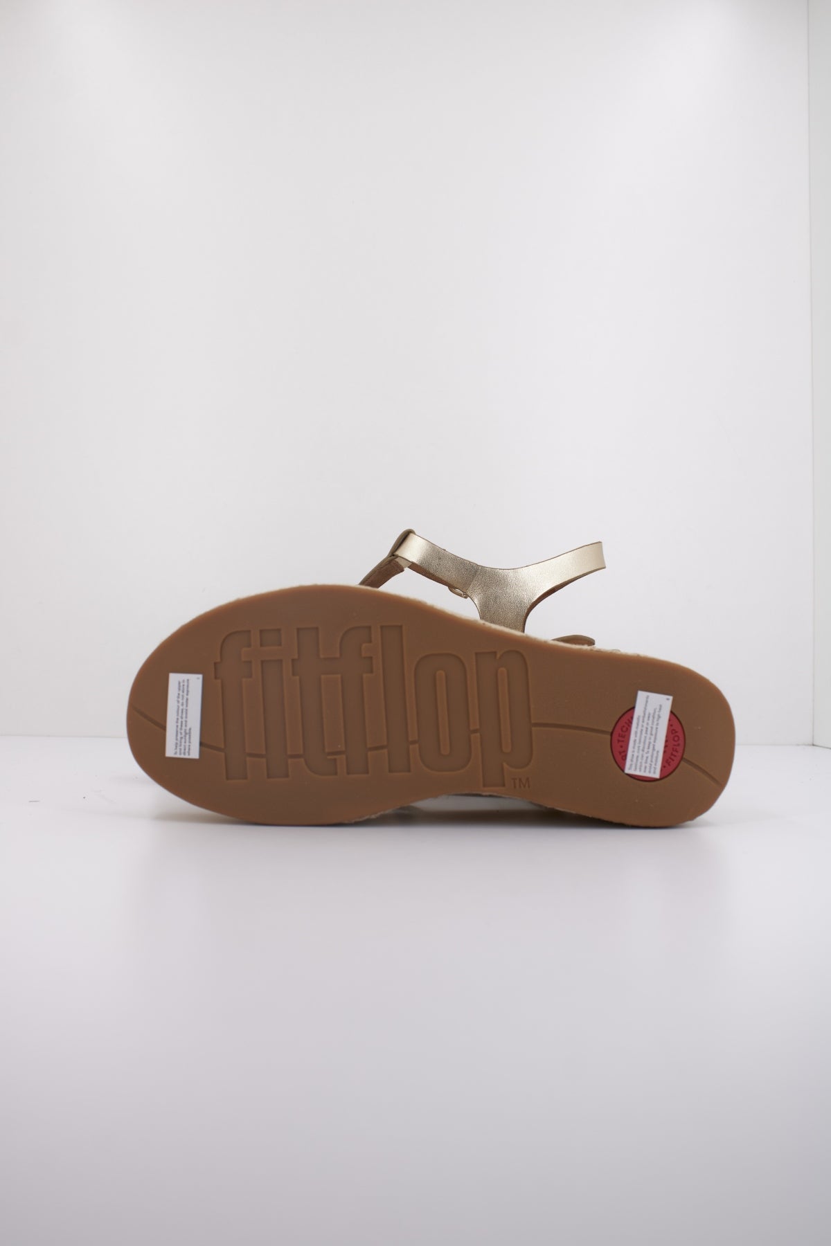 FITFLOP  W PLATFFORMS ESPADR en color ORO  (5)