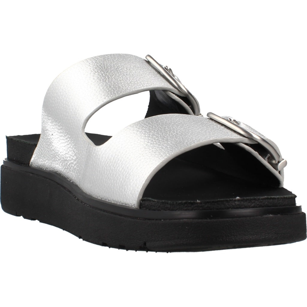 FITFLOP AT  en color PLATA  (5)